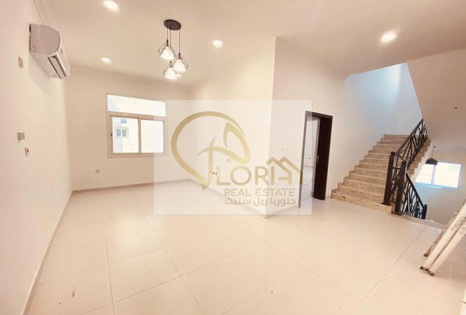 Villa - 6 Bedrooms for sale in Al Thumama - Doha