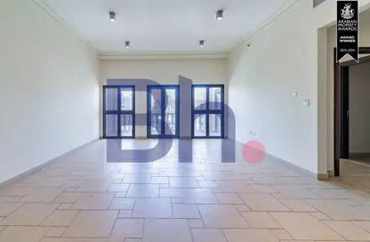 Apartment - 2 Bedrooms - 3 Bathrooms for rent in Nobili - Qanat Quartier - The Pearl Island - Doha