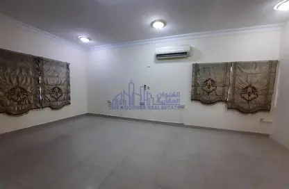 Apartment - 1 Bedroom - 1 Bathroom for rent in Mamoura 18 - Al Maamoura - Doha