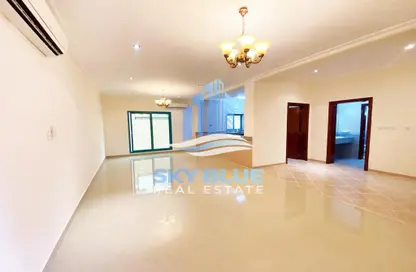 Villa - 5 Bedrooms - 5 Bathrooms for rent in Al Thumama - Al Thumama - Doha