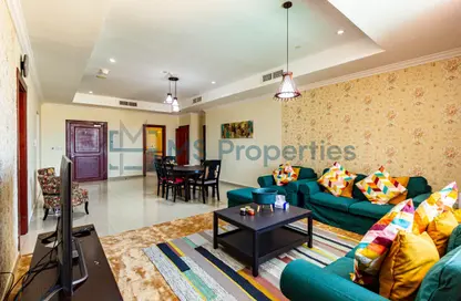 Apartment - 2 Bedrooms - 3 Bathrooms for rent in West Porto Drive - Porto Arabia - The Pearl Island - Doha