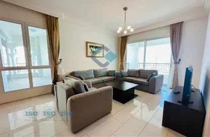 Apartment - 2 Bedrooms - 3 Bathrooms for rent in Viva West - Viva Bahriyah - The Pearl Island - Doha