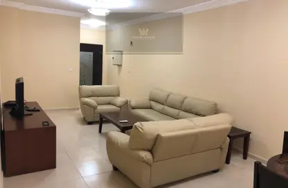 Apartment - 1 Bedroom - 2 Bathrooms for rent in Anas Street - Fereej Bin Mahmoud North - Fereej Bin Mahmoud - Doha