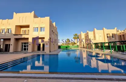 Compound - 4 Bedrooms - 4 Bathrooms for rent in North Gate - West Bay Lagoon - Doha