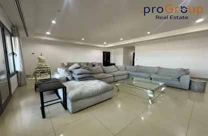 Apartment - 3 Bedrooms - 5 Bathrooms for rent in East Porto Drive - Porto Arabia - The Pearl Island - Doha