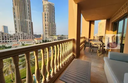 Apartment - 1 Bedroom - 2 Bathrooms for rent in Sabban Towers - Porto Arabia - The Pearl Island - Doha