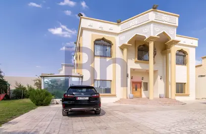 Villa - 6 Bedrooms - 7 Bathrooms for sale in Wadi Al Shaheeniya Street - Ain Khaled - Doha