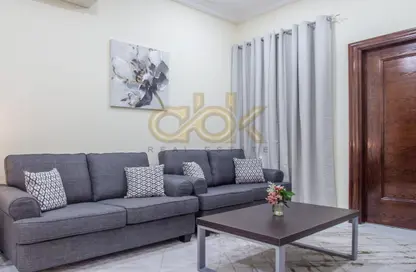 Apartment - 2 Bedrooms - 2 Bathrooms for rent in Al Sadd Road - Al Sadd - Doha