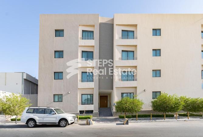 Apartment - 2 Bedrooms - 2 Bathrooms for rent in Old Airport Road - Old Airport Road - Doha