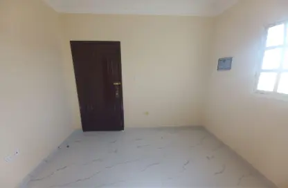 Penthouse - 1 Bathroom for rent in Al Maamoura - Al Maamoura - Doha