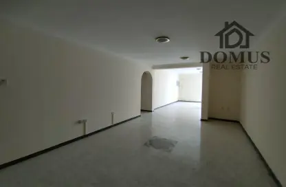 Apartment - 3 Bedrooms - 3 Bathrooms for rent in Ibn Asakir Street - Najma - Doha