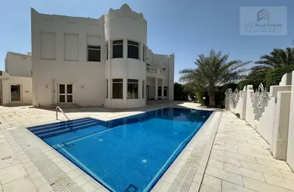 Villa - 4 Bedrooms - 6 Bathrooms for rent in North Gate - West Bay Lagoon - Doha