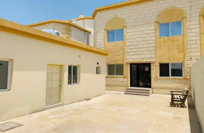 Apartment - 2 Bedrooms - 2 Bathrooms for rent in Ezdan Oasis - Al Wukair - Al Wakra