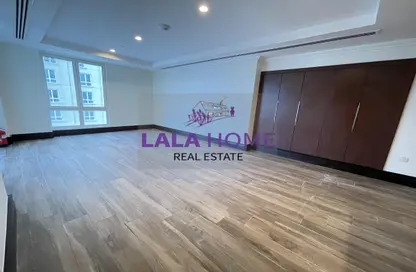 Apartment - 1 Bathroom for rent in Imperial Diamond - Viva Bahriyah - The Pearl Island - Doha