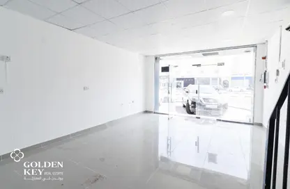 Shop - Studio - 1 Bathroom for rent in Al Azizia Street - Al Aziziyah - Doha