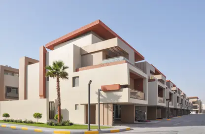 Compound - 4 Bedrooms - 5 Bathrooms for rent in Y Village 2 - Al Messila - Doha