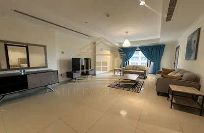 Apartment - 1 Bedroom - 2 Bathrooms for rent in East Porto Drive - Porto Arabia - The Pearl Island - Doha