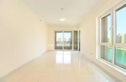 Apartment - 2 Bedrooms - 3 Bathrooms for rent in Viva West - Viva Bahriyah - The Pearl Island - Doha