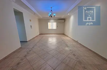 Apartment - 2 Bedrooms - 2 Bathrooms for rent in Al Sadd Road - Al Sadd - Doha