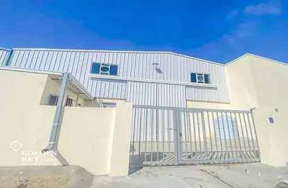 Warehouse - Studio for rent in Industrial Area 1 - Industrial Area - Doha