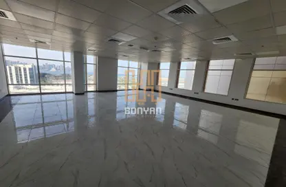 Office Space - Studio - 2 Bathrooms for rent in Corniche Road - Corniche Road - Doha