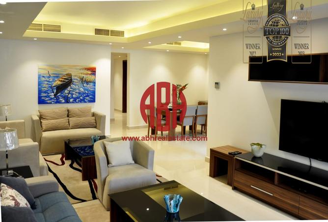 Apartment - 3 Bedrooms - 3 Bathrooms for rent in Al Darwish Building - Al Sadd - Al Sadd - Doha