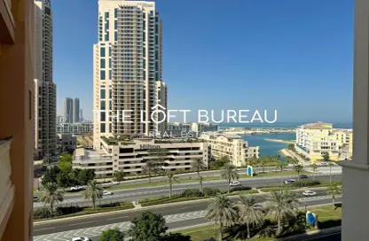 Apartment - 3 Bedrooms - 3 Bathrooms for sale in Porto Arabia - The Pearl Island - Doha