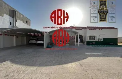 Villa - 4 Bedrooms - 4 Bathrooms for sale in Al Nuaim Compound - Al Duhail North - Al Duhail - Doha