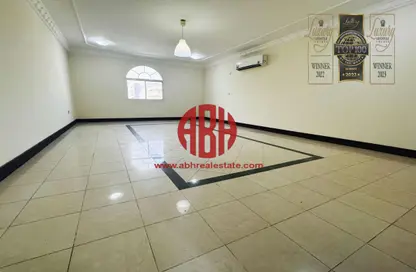 Apartment - 3 Bedrooms - 3 Bathrooms for rent in RASTEC 28 - Abdullah Bin Masoud Street - Fereej Bin Mahmoud - Doha