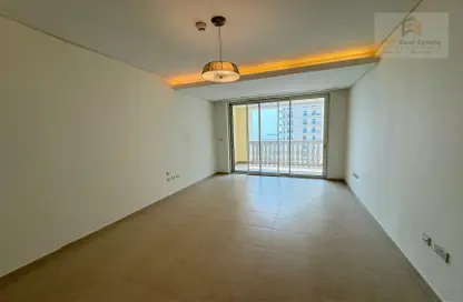 Apartment - 1 Bedroom - 2 Bathrooms for rent in Imperial Diamond - Viva Bahriyah - The Pearl Island - Doha