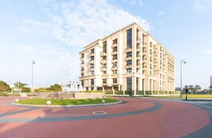 Apartment - 2 Bedrooms - 5 Bathrooms for sale in Giardino Village - The Pearl Island - Doha