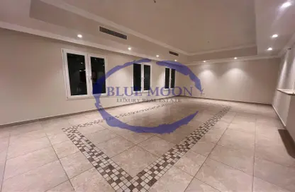 Apartment - 3 Bedrooms - 4 Bathrooms for rent in East Porto Drive - Porto Arabia - The Pearl Island - Doha