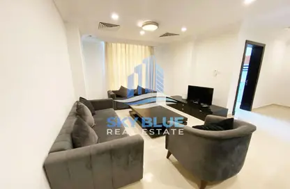 Apartment - 2 Bedrooms - 2 Bathrooms for rent in Corniche Road - Corniche Road - Doha