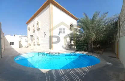 Villa - 6 Bedrooms - 7+ Bathrooms for rent in West Bay Lagoon - West Bay Lagoon - Doha