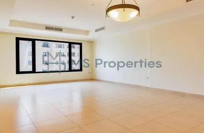 Apartment - 1 Bedroom - 2 Bathrooms for rent in West Porto Drive - Porto Arabia - The Pearl Island - Doha