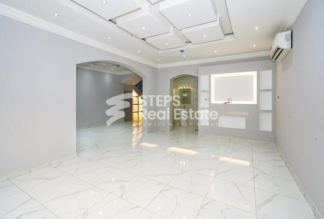 Villa - 6 Bedrooms - 6 Bathrooms for rent in Al Hanaa Street - Al Gharrafa - Doha