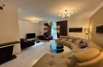 Apartment - 2 Bedrooms - 3 Bathrooms for rent in Navigation Tower - West Bay - West Bay - Doha