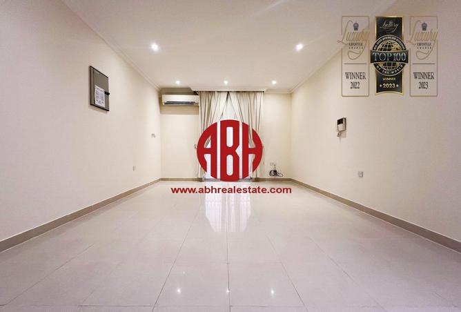 Apartment - 3 Bedrooms - 3 Bathrooms for rent in RASTEC 29 - Old Airport Road - Doha