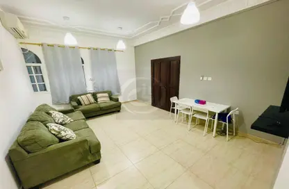 Villa - 1 Bedroom - 1 Bathroom for rent in Al Hanaa Street - Al Gharrafa - Doha