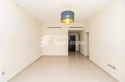 Apartment - 2 Bedrooms - 3 Bathrooms for sale in Lusail City - Lusail