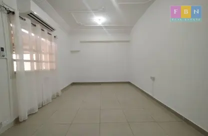 Apartment - 1 Bedroom - 1 Bathroom for rent in Onaiza - Doha