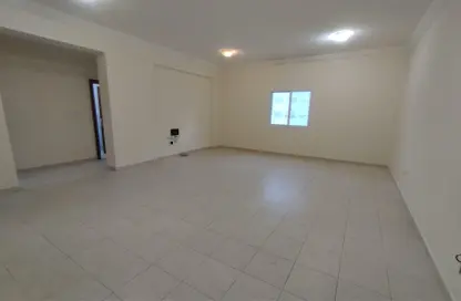 Apartment - 1 Bedroom - 2 Bathrooms for rent in Doha Al Jadeed - Doha