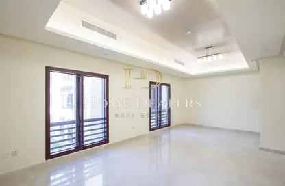 Empty Room image for: Apartment - 1 Bedroom - 2 Bathrooms for rent in Lusail City - Lusail, Image 1
