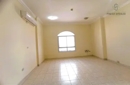 Apartment - 2 Bedrooms - 2 Bathrooms for rent in Al Muntazah - Doha