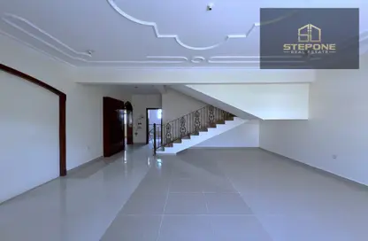 Villa - 6 Bedrooms - 6 Bathrooms for rent in Umm Al Seneem Street - Ain Khaled - Doha