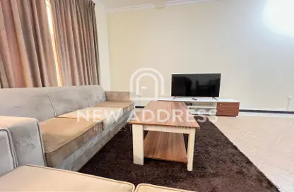 Apartment - 2 Bedrooms - 2 Bathrooms for rent in Musheireb - Musheireb - Doha