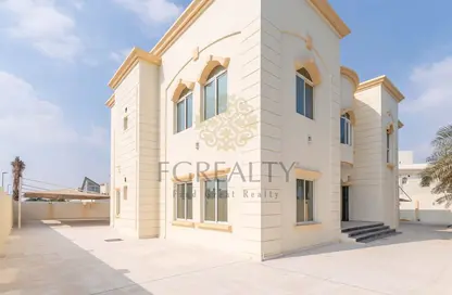 Villa - 7+ Bedrooms - 7+ Bathrooms for rent in East Gate - West Bay Lagoon - Doha