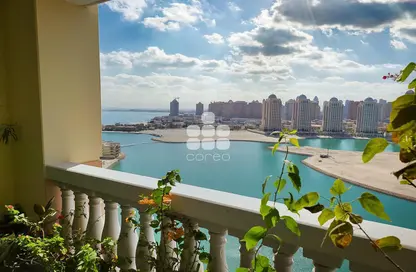 Apartment - 2 Bedrooms - 4 Bathrooms for rent in Tower 23 - Viva Bahriyah - The Pearl Island - Doha