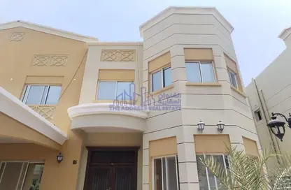 Villa - 4 Bedrooms - 3 Bathrooms for rent in Al Hanaa Street - Al Gharrafa - Doha