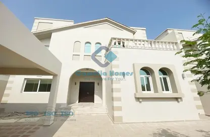 Villa - 5 Bedrooms - 3 Bathrooms for rent in Al Duhail - Doha